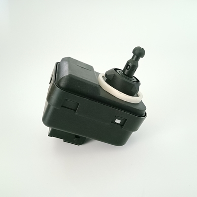 Moteur imperméable et durable 12V /24V d'ajustement de niveau de phare de voiture