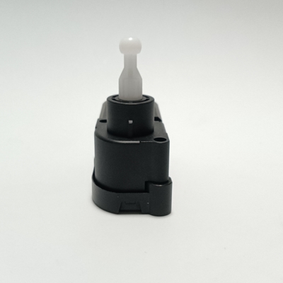 Moteur électrique de phare de Mazda reconstruisant le phare nivelant le manuel